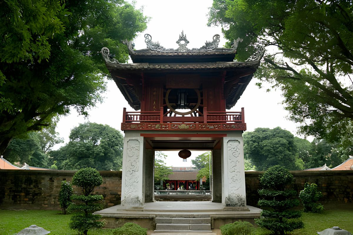 Religion in Vietnam – Temple de la littérature à Hanoï (Quelle _ Istock)