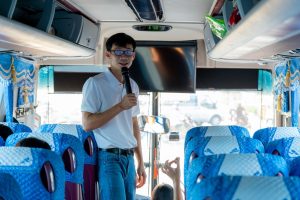 Französischsprachiger Reiseführer durch Vietnam mit Exposé