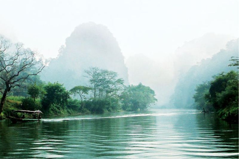 les plus beaux beaux lacs du vietnam Lac ba be 