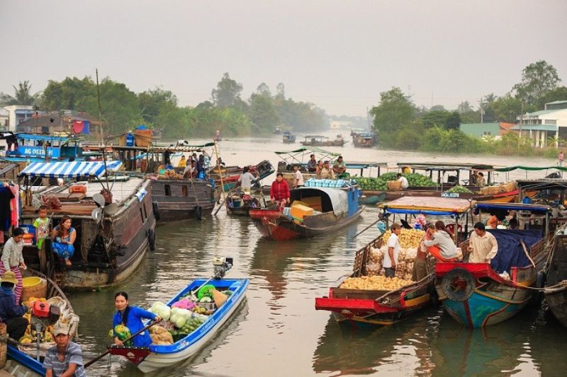 marché flottant au Vietnam Long Xuyen : Horizon Vietnam Travel
