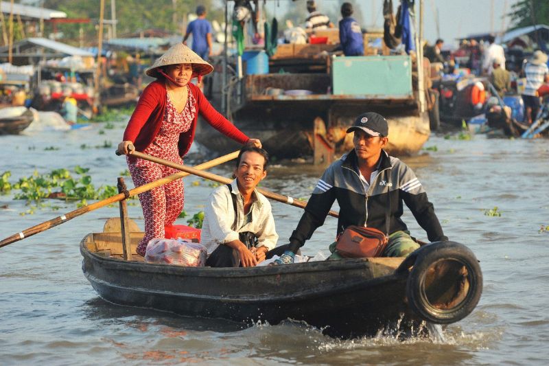 marché flottant au Vietnam Nga Nam 