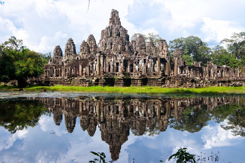 tuk-tuk in kambodscha - tempel von angkor wat