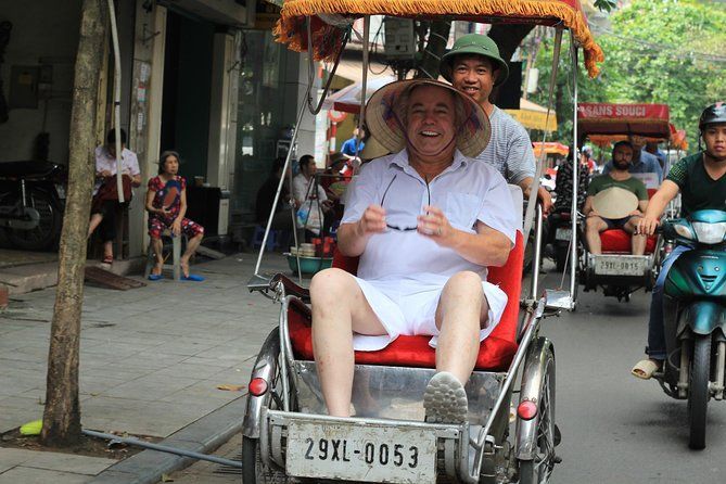 reise nach vietnam, cyclo in hanoi