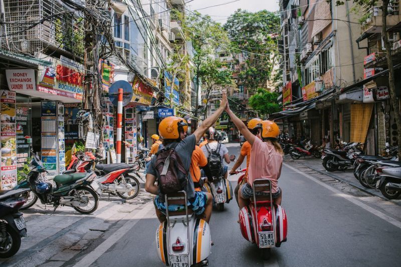 vespa-tour in hanoi