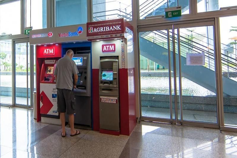 atms am flughafen ha noi