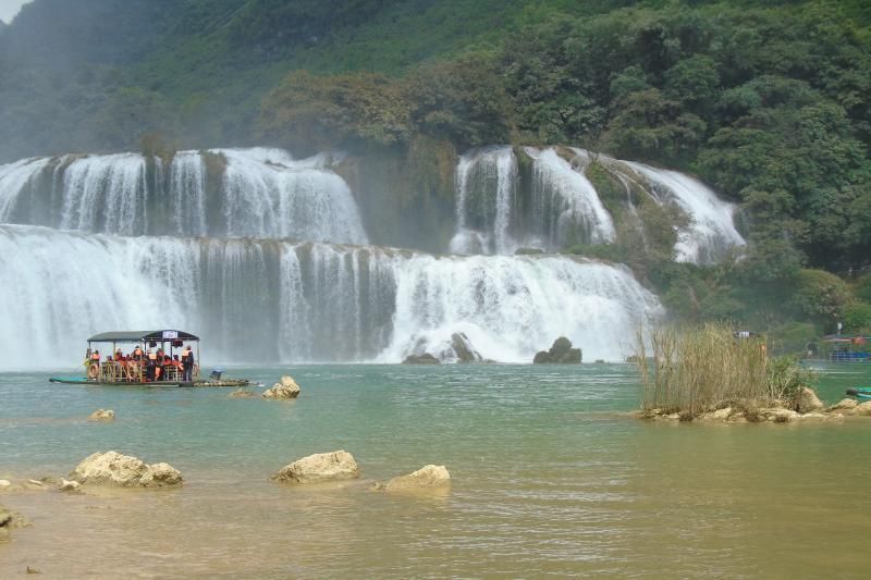 beeindruckende wasserfälle von ban gioc in cao bang, nordvietnam