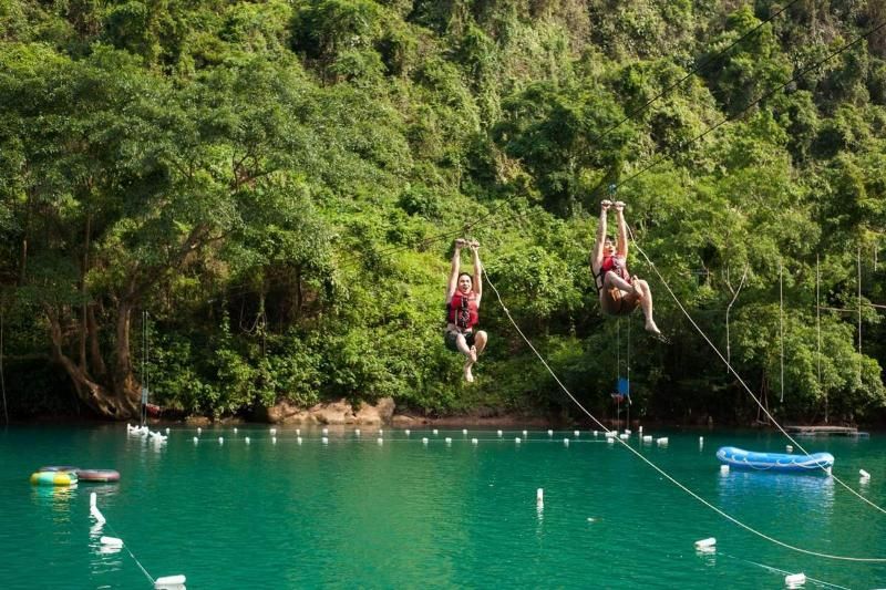 ziplines in song chay hang toi, phong nha ke bang park, quang binh