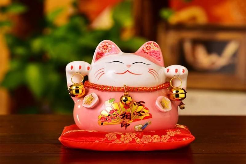 die katze bringt die bedeutung von feng shui
