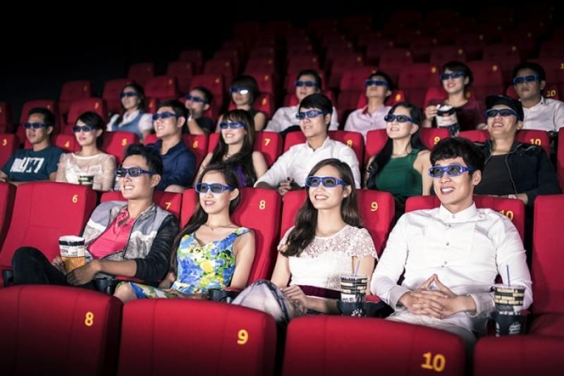 ins kino zu gehen ist ein gutes geschenk für vietnamesische frauen