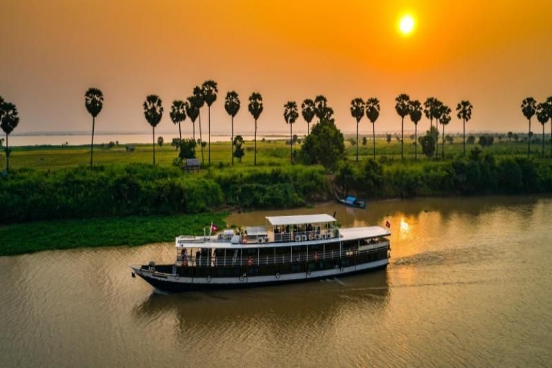 eine luxusreise mit tom tiou cruise