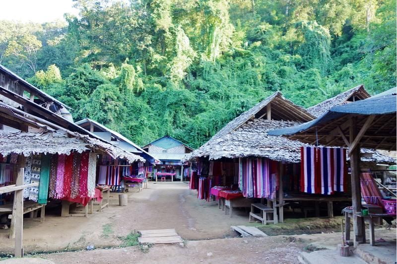 Das Dorf Baan Huay Sua Thao (Quelle Maehongson, Thailand)
