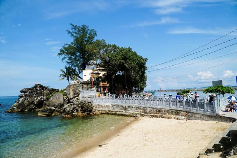 Dinh Cau – ein berühmter Ort für spirituellen Tourismus. Quelle: visitphuquoc.com