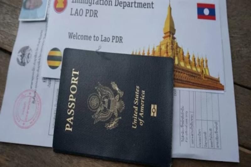 Online-Formalien in Laos