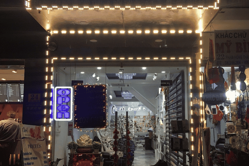 Ori Nail & Spa ist eines der Salons, die Qualität und Professionalität zeigen (Quelle: Tripadvisor)