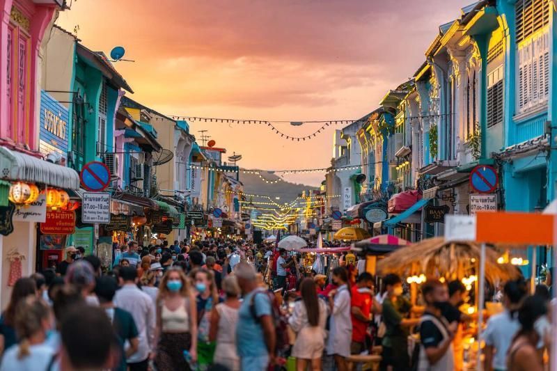 Phuket bei Nacht