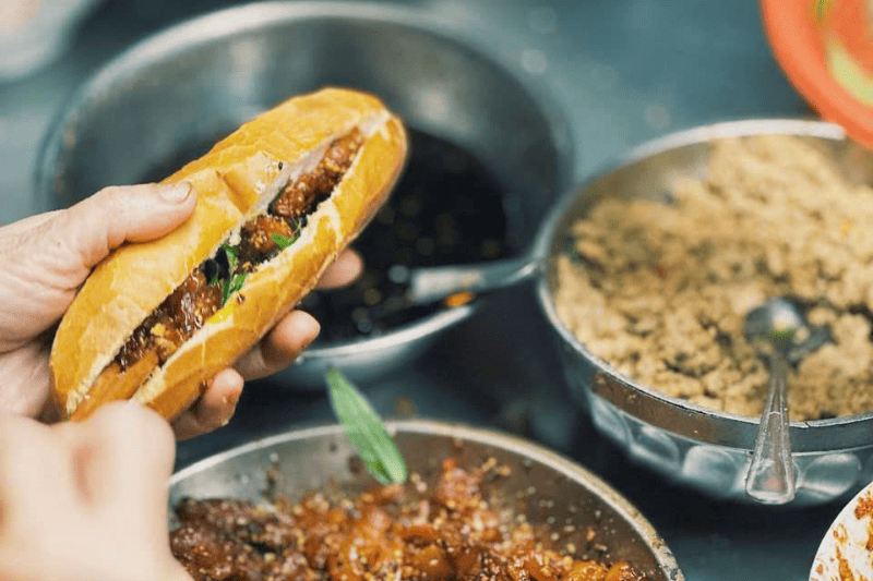 Vietnamesisches Banh Mi gilt als eines der besten Sandwiches der Welt (Quelle: Zeitung Lao Dong)
