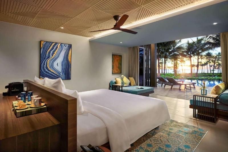 Villa mit privatem Pool und Meerblick. Quelle: booking.com