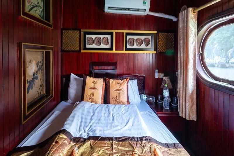Kabine an Bord für Ihren Aufenthalt in der Halong-Bucht.