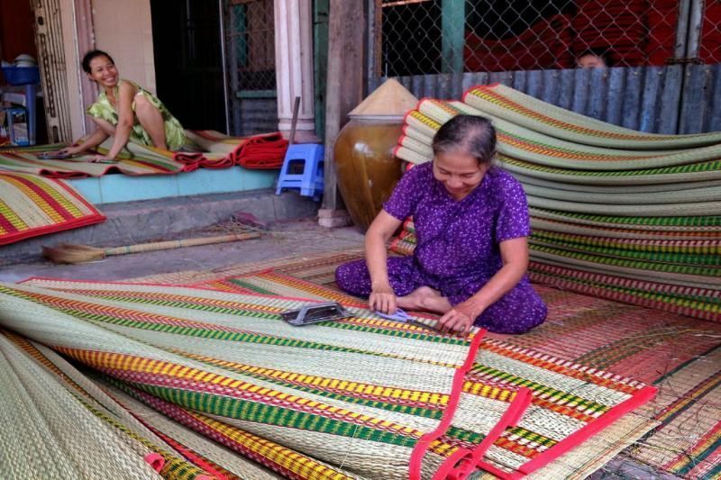 Teppichweberei – eines der Kunsthandwerke im Mekong-Delta (Quelle: GHD)